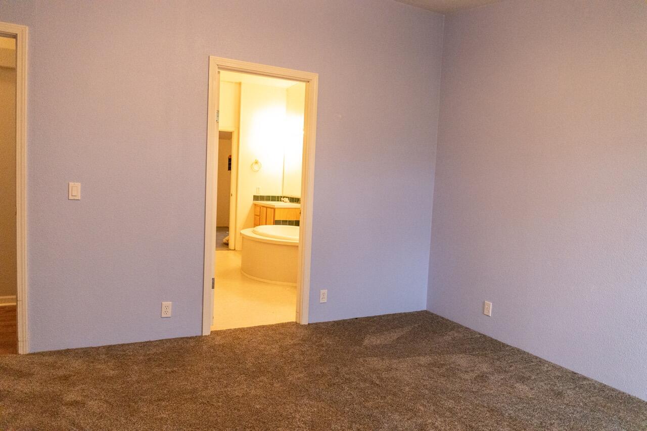 3411 East Langell Valley Road Bonanza, OR 97623 - Photo 28 of 43 Jack & Jill Bed #1