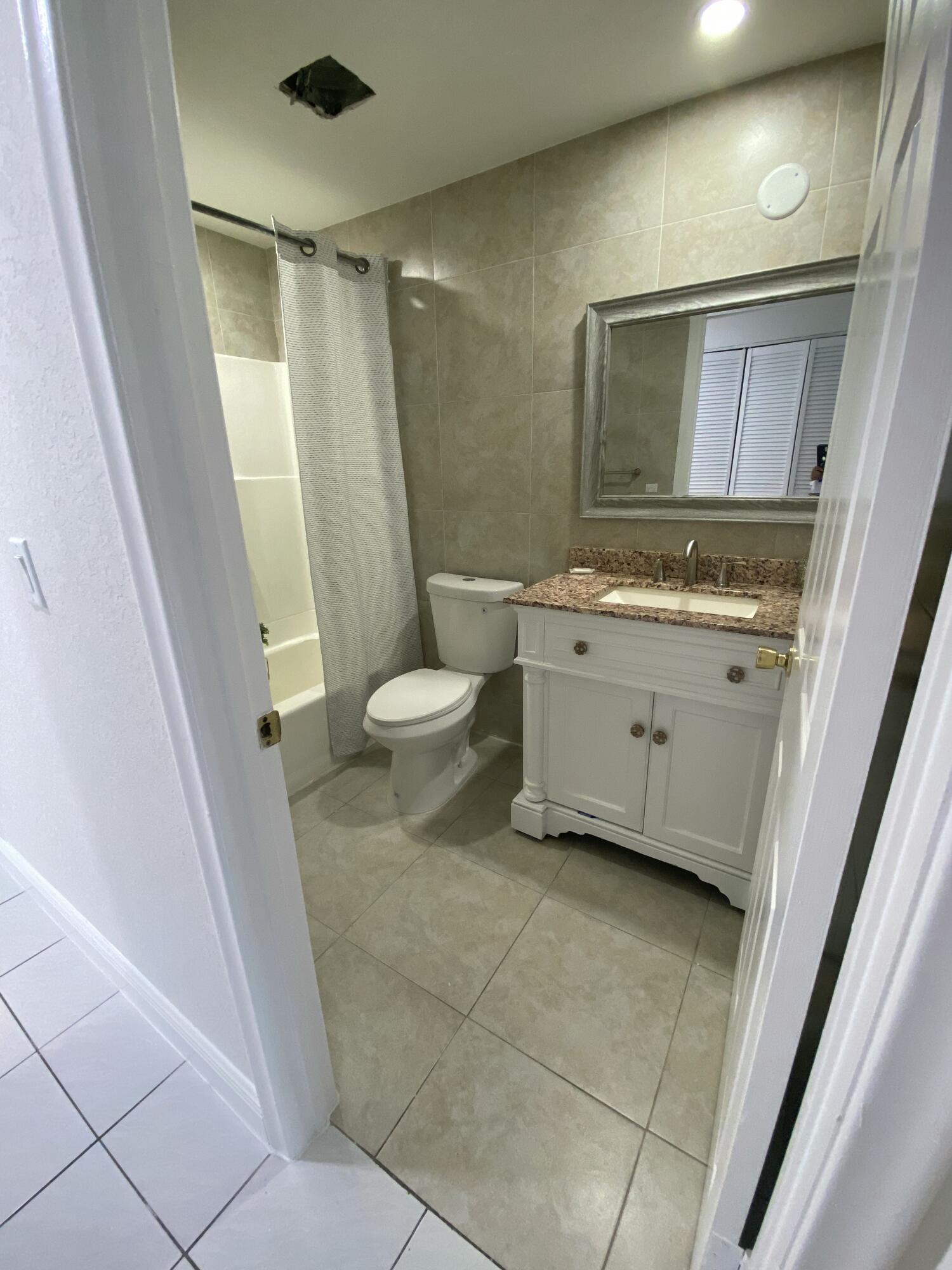 13474 Old Englishtown Road Wellington, FL 33414 - Photo 14 of 16 IMG_9156 4