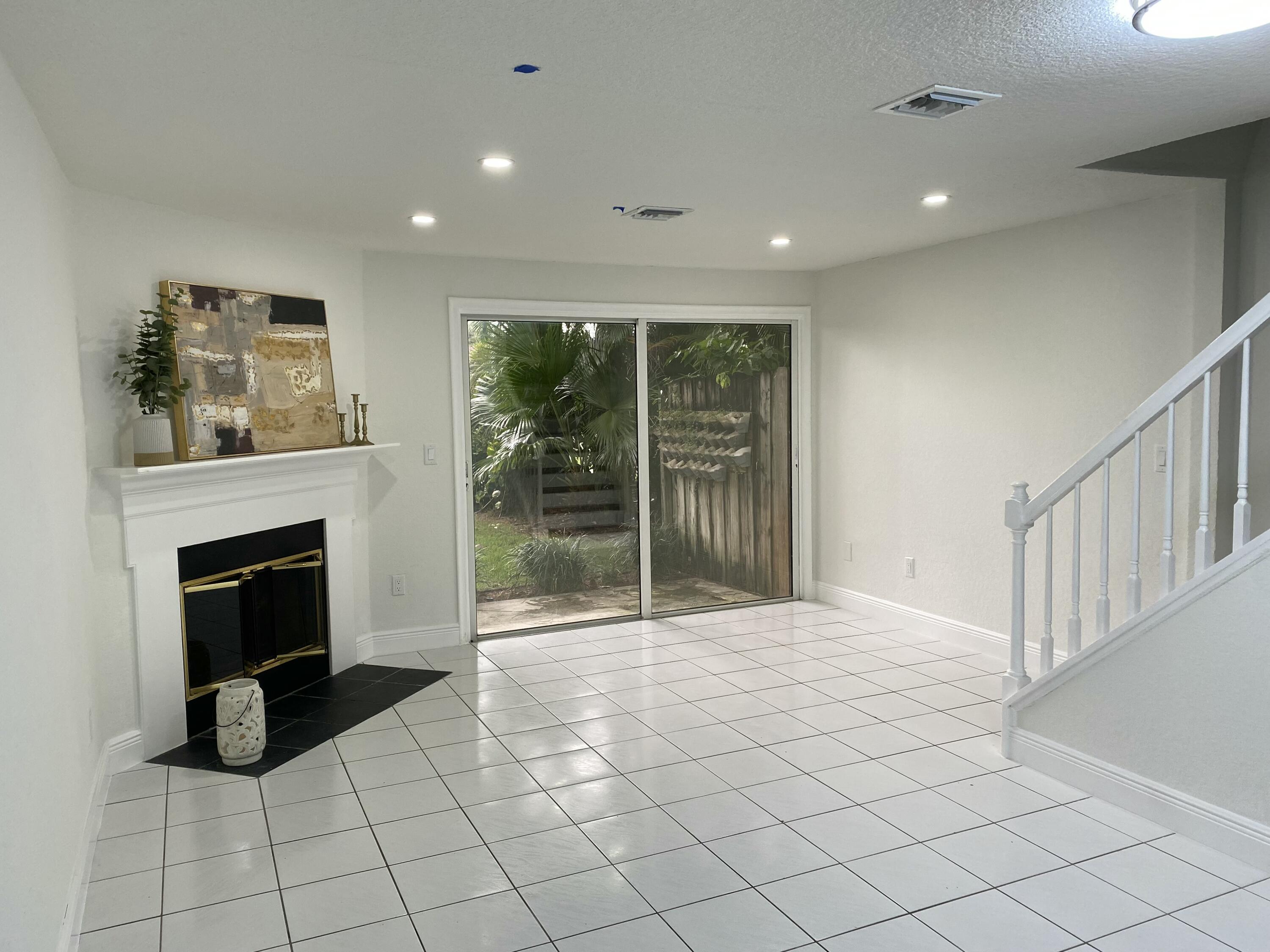 13474 Old Englishtown Road Wellington, FL 33414 - Photo 7 of 16 tempImageWHDvaD