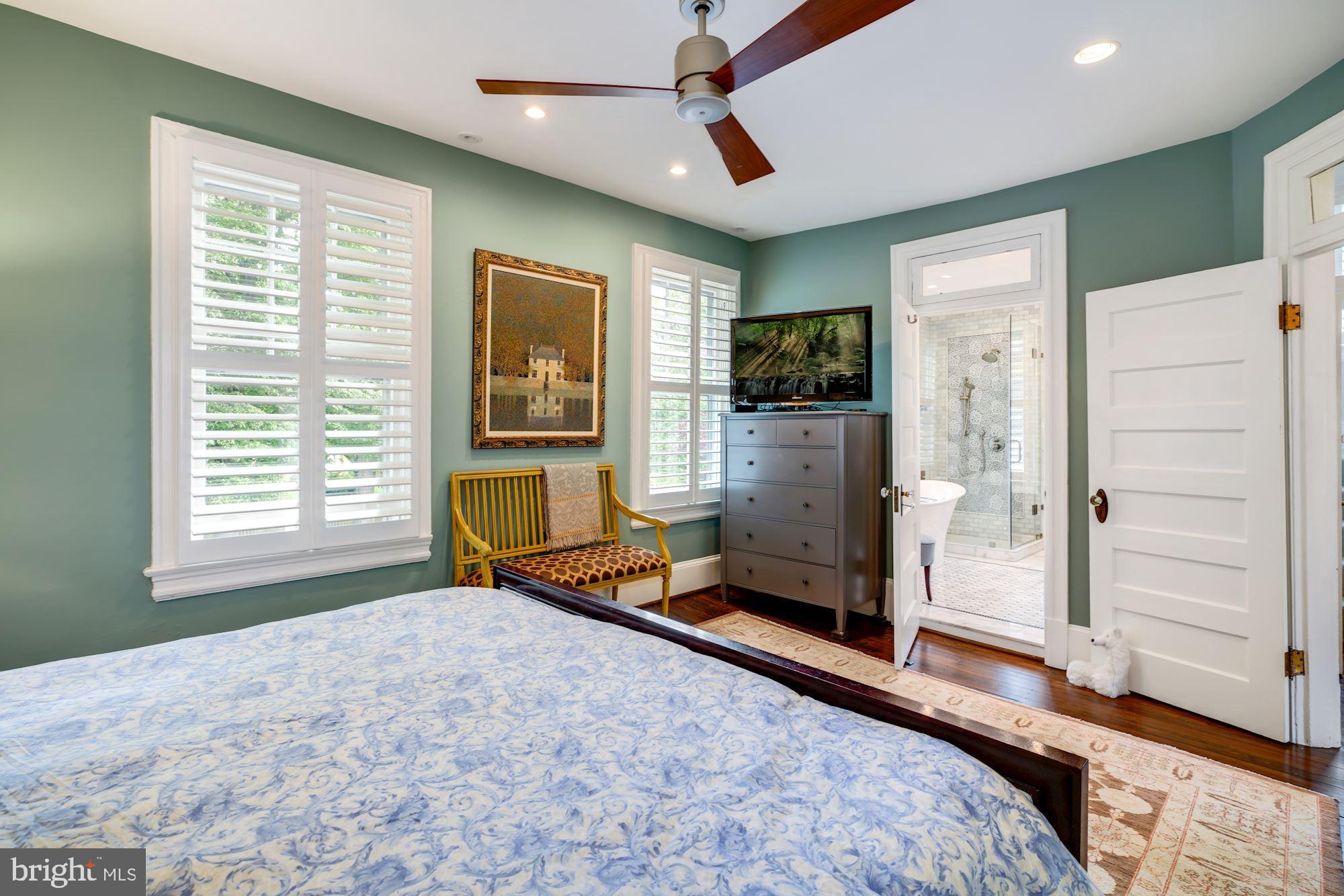 3825 Woodley Road Northwest Washington, DC 20016 - Photo 22 of 46 Gallery Image 22