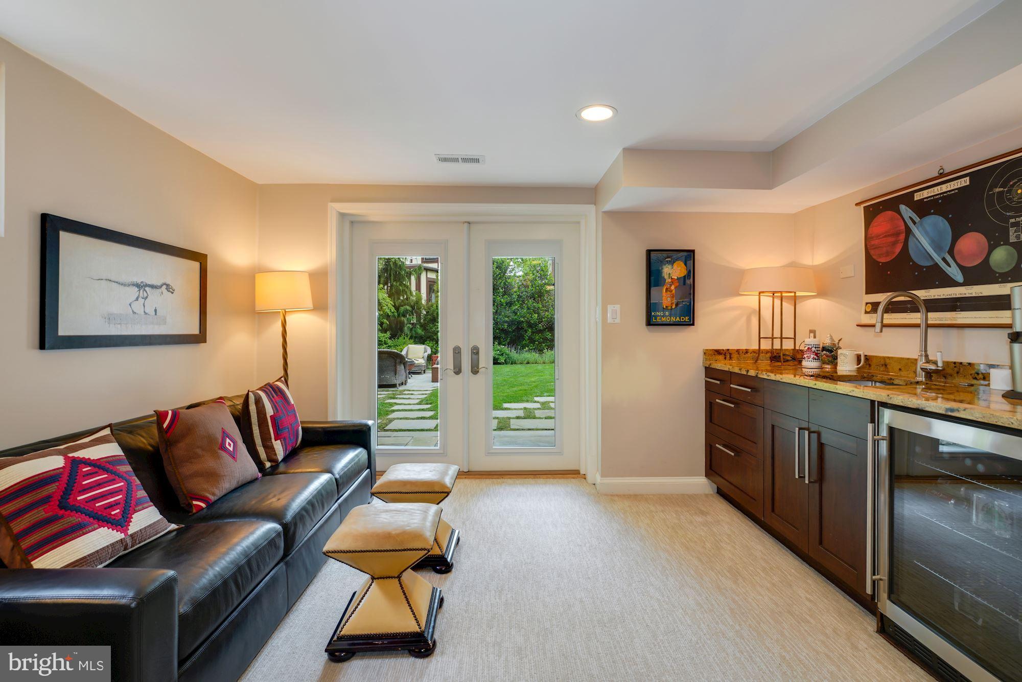 3825 Woodley Road Northwest Washington, DC 20016 - Photo 36 of 46 Gallery Image 36