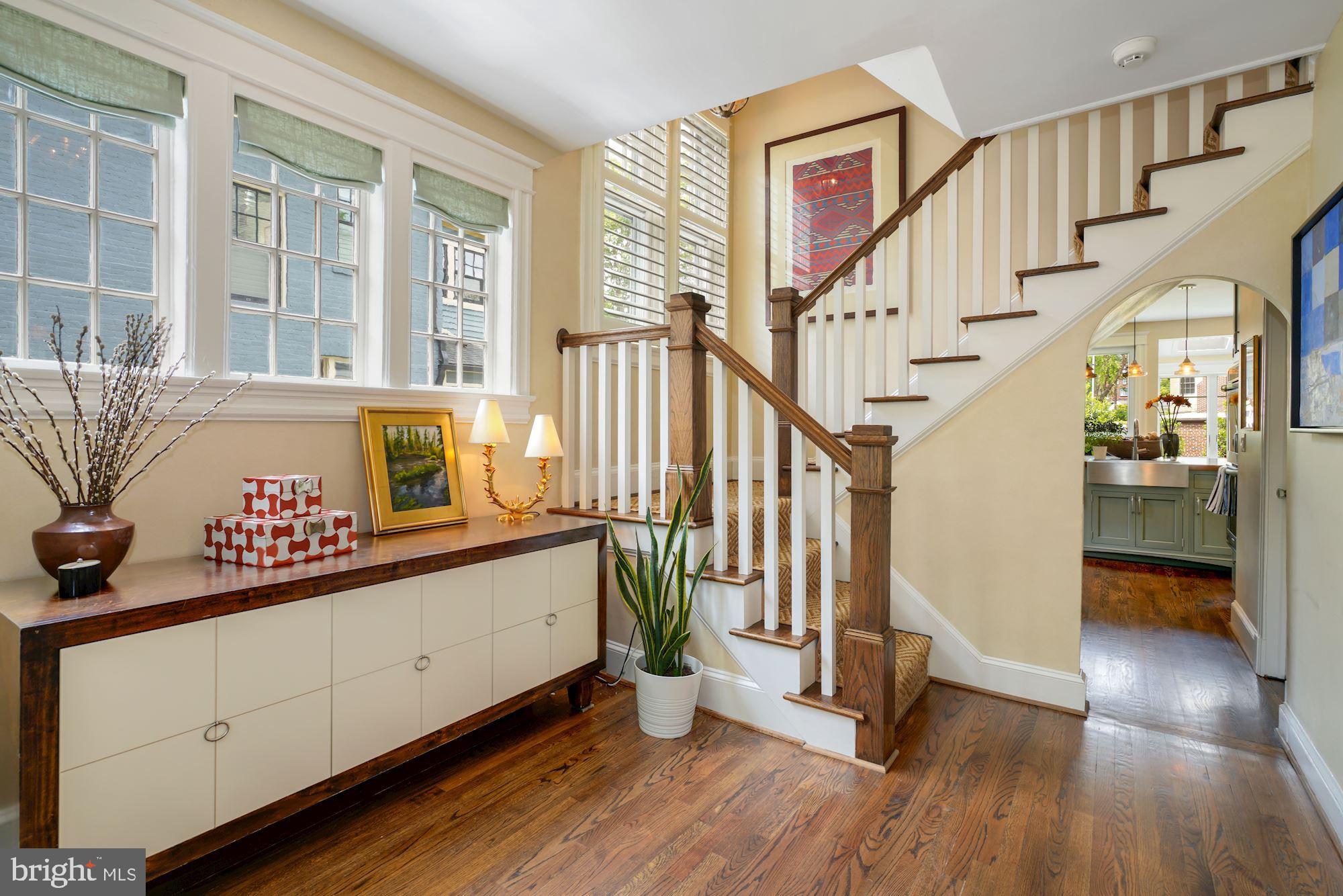 3825 Woodley Road Northwest Washington, DC 20016 - Photo 8 of 46 Gallery Image 8