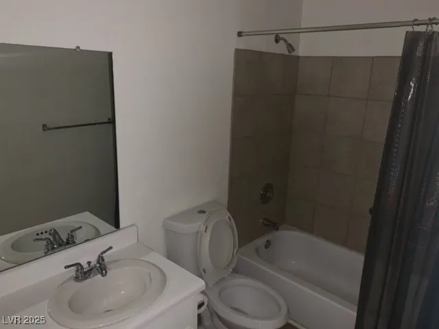 $175,000 | 2008 Mesquite Lane, Unit 205, Laughlin, NV 89029