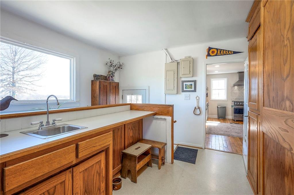 27615 Block Road Paola, KS 66071 - Photo 36 of 99