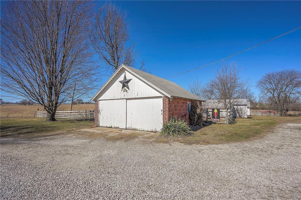 27615 Block Road Paola, KS 66071 - Photo 61 of 99