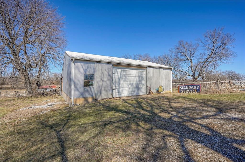 27615 Block Road Paola, KS 66071 - Photo 65 of 99