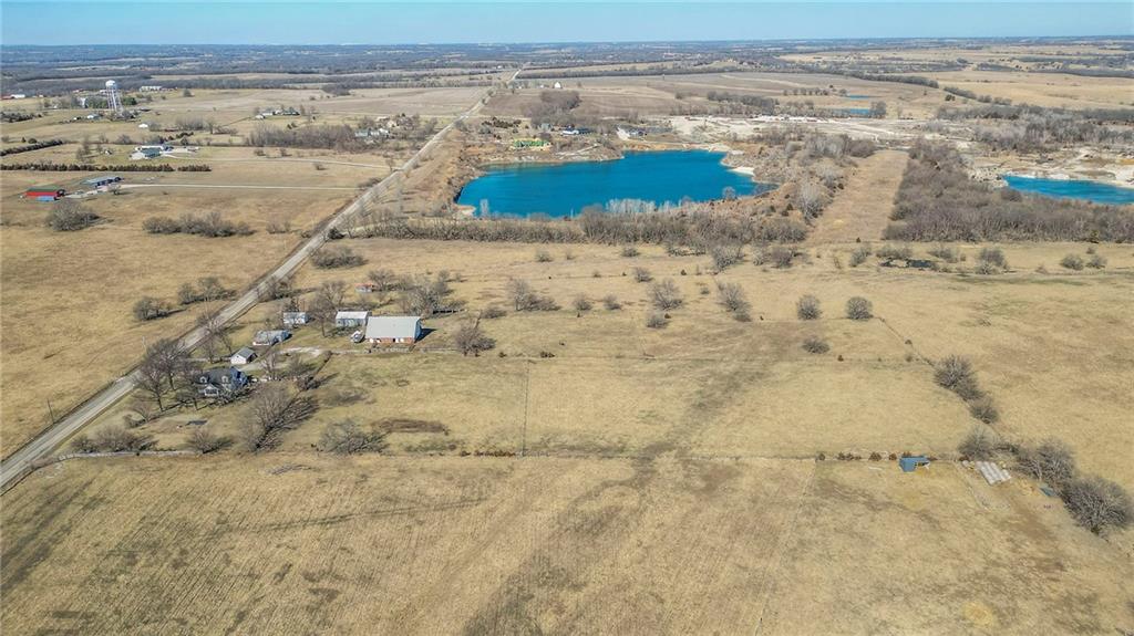 27615 Block Road Paola, KS 66071 - Photo 93 of 99