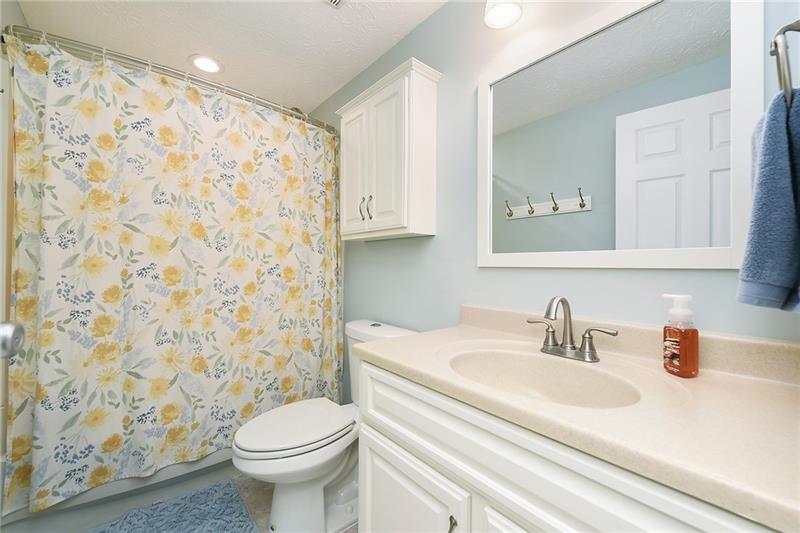 237 Shady Ridge Drive Monroeville, PA 15146 - Photo 21 of 25 Gallery Image 21