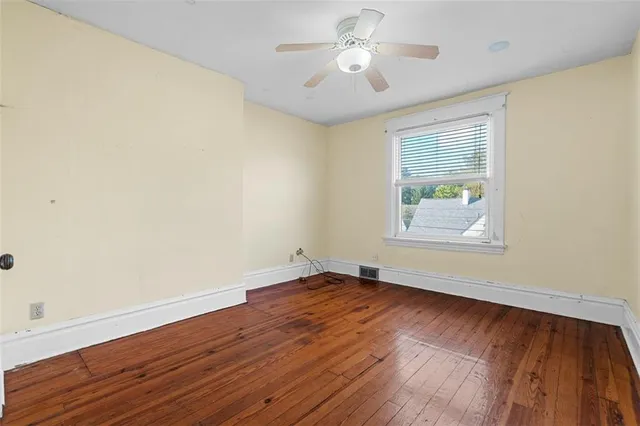 $350,000 | 228 South Clay Street, Zelienople, PA 16063