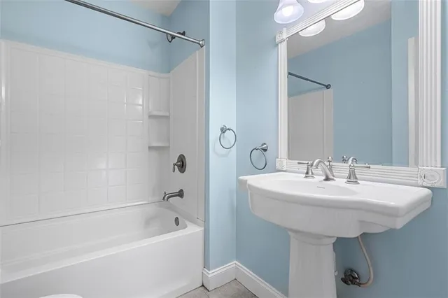 $350,000 | 228 South Clay Street, Zelienople, PA 16063