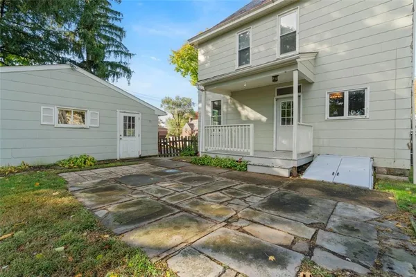 $350,000 | 228 South Clay Street, Zelienople, PA 16063