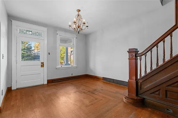 $350,000 | 228 South Clay Street, Zelienople, PA 16063