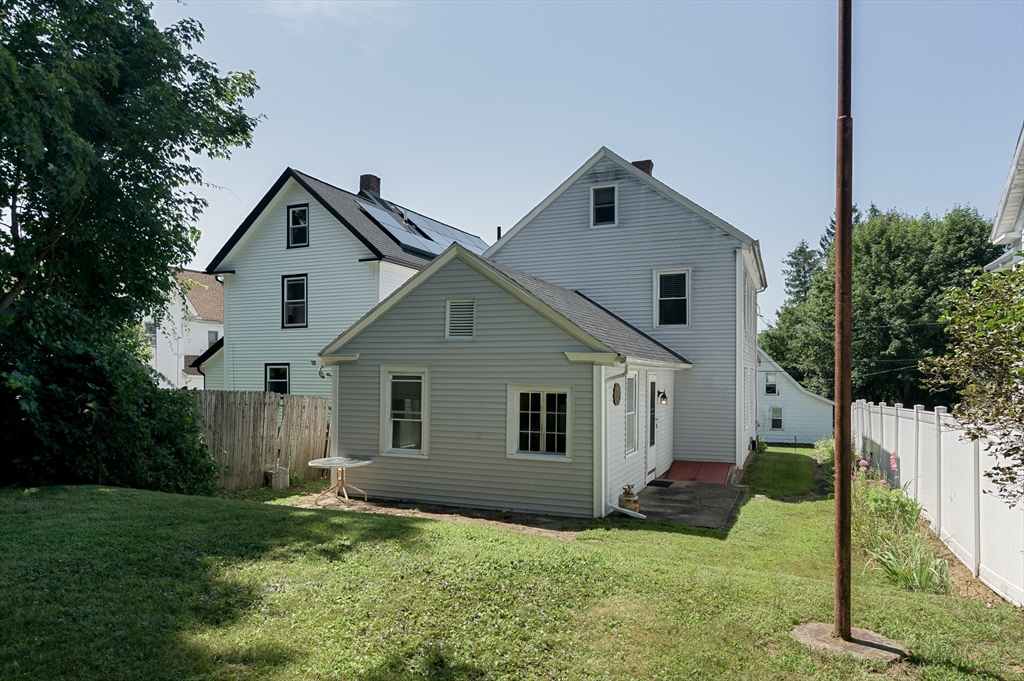 25 Prospect Street Ware, MA 01082 - Photo 5 of 25