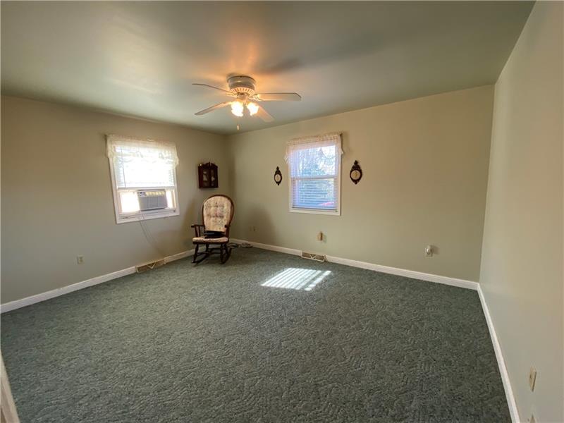 205 Fredericktown Road Midland, PA 15059 - Photo 10 of 19