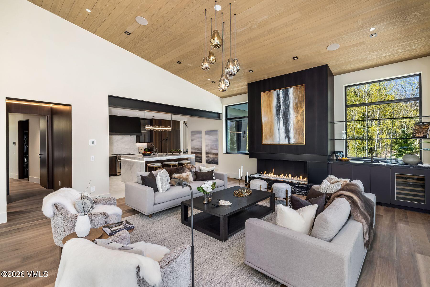 1150 Ptarmigan Road Vail, CO 81657 - Photo 15 of 46 photo_online_015