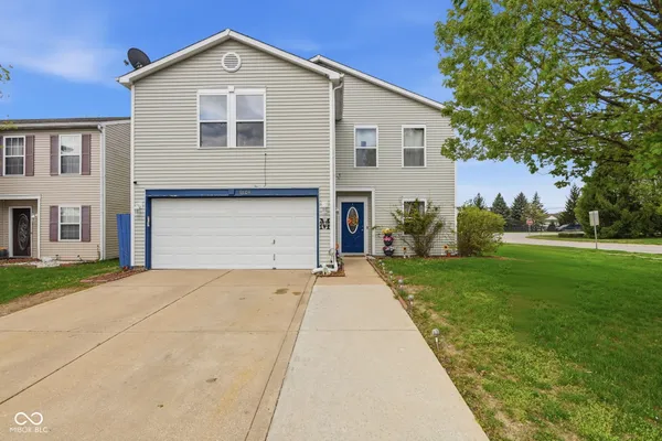 $274,500 | 1804 Southernwood Lane, Indianapolis, IN 46231