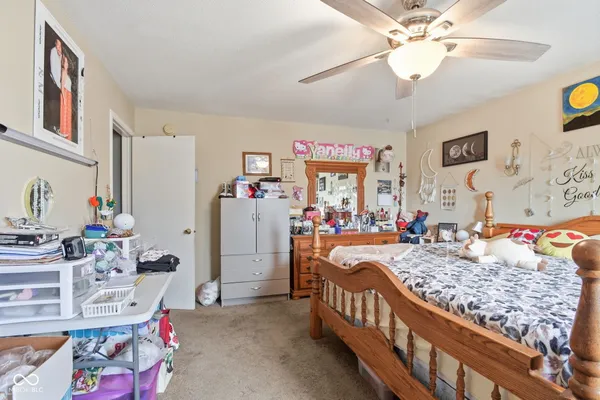 $274,500 | 1804 Southernwood Lane, Indianapolis, IN 46231