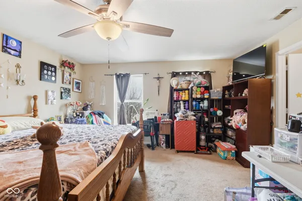 $274,500 | 1804 Southernwood Lane, Indianapolis, IN 46231