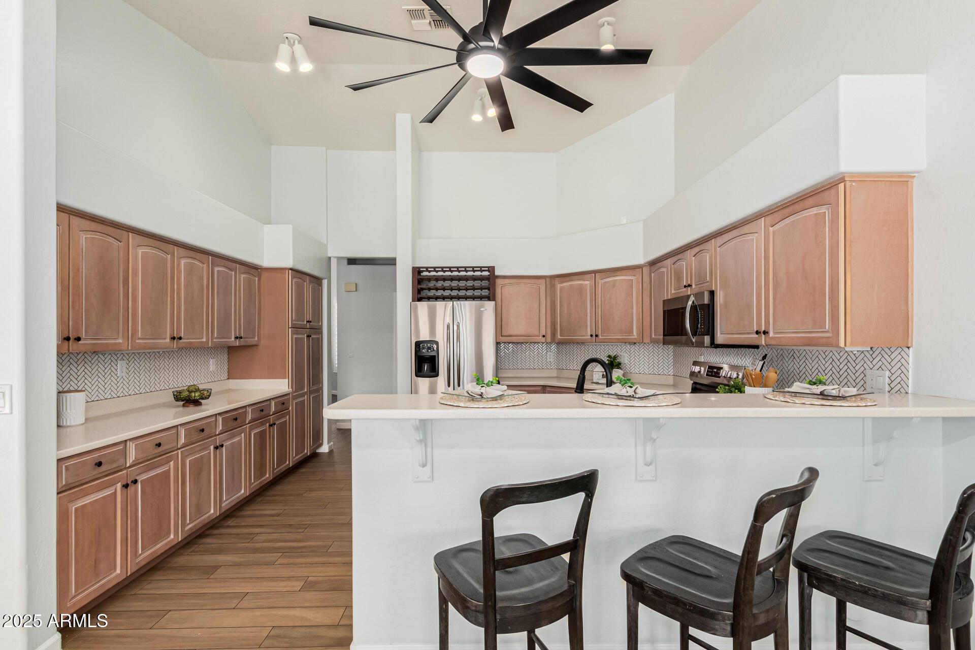 2033 East Tecoma Road Phoenix, AZ 85048 - Photo 12 of 37 Kitchen