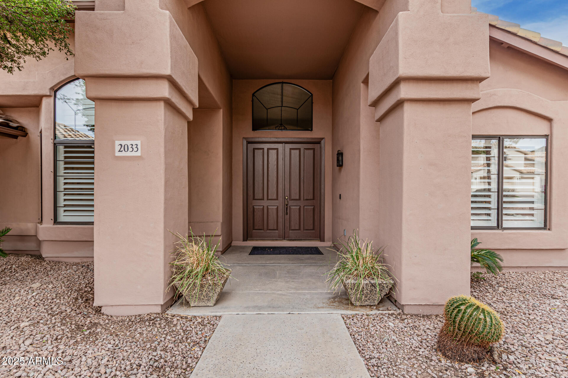 2033 East Tecoma Road Phoenix, AZ 85048 - Photo 3 of 37 Single Level Gem