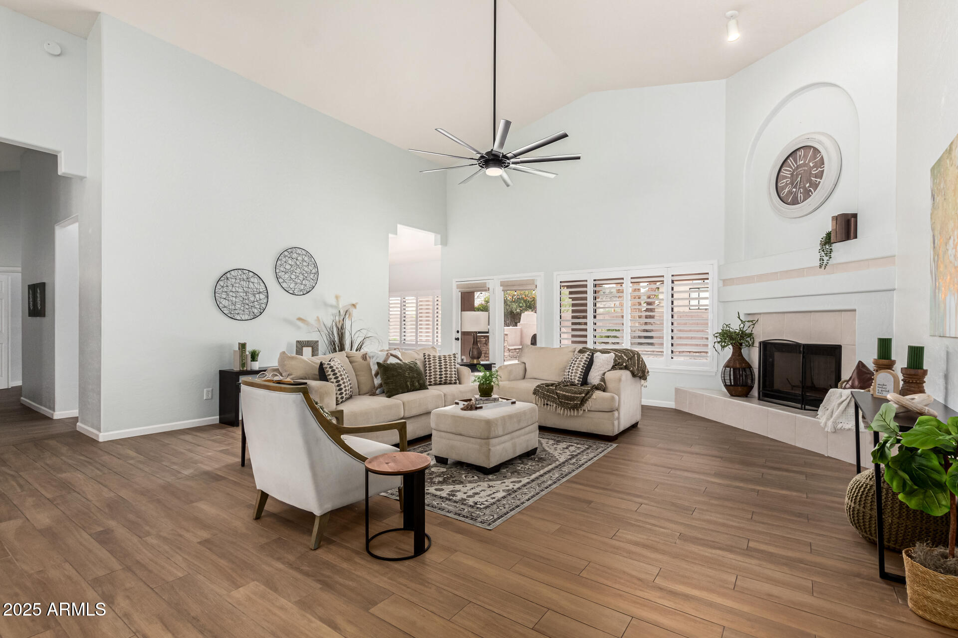 2033 East Tecoma Road Phoenix, AZ 85048 - Photo 5 of 37 Open Living Room - Vaulted Ceiling