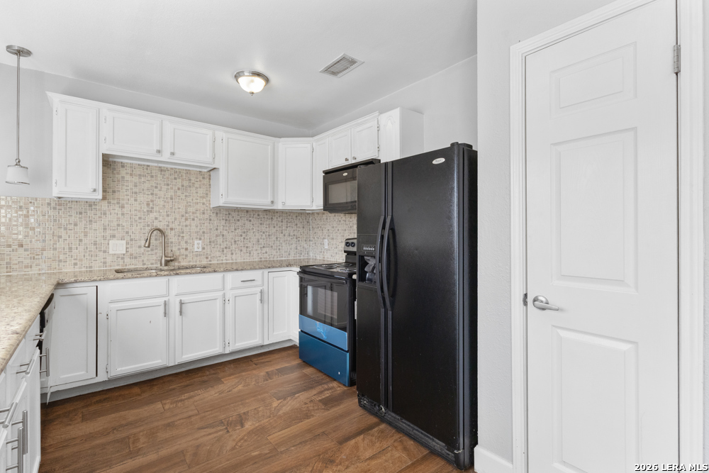 9135 Rue De Lis San Antonio, TX 78250 - Photo 12 of 32