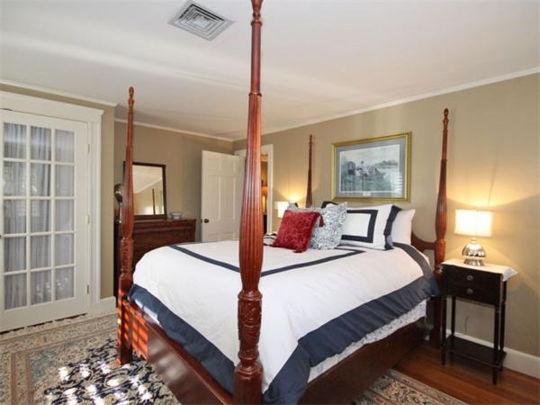 16 Marilyn Road Milton, MA 02186 - Photo 6 of 9 Gallery Image 6