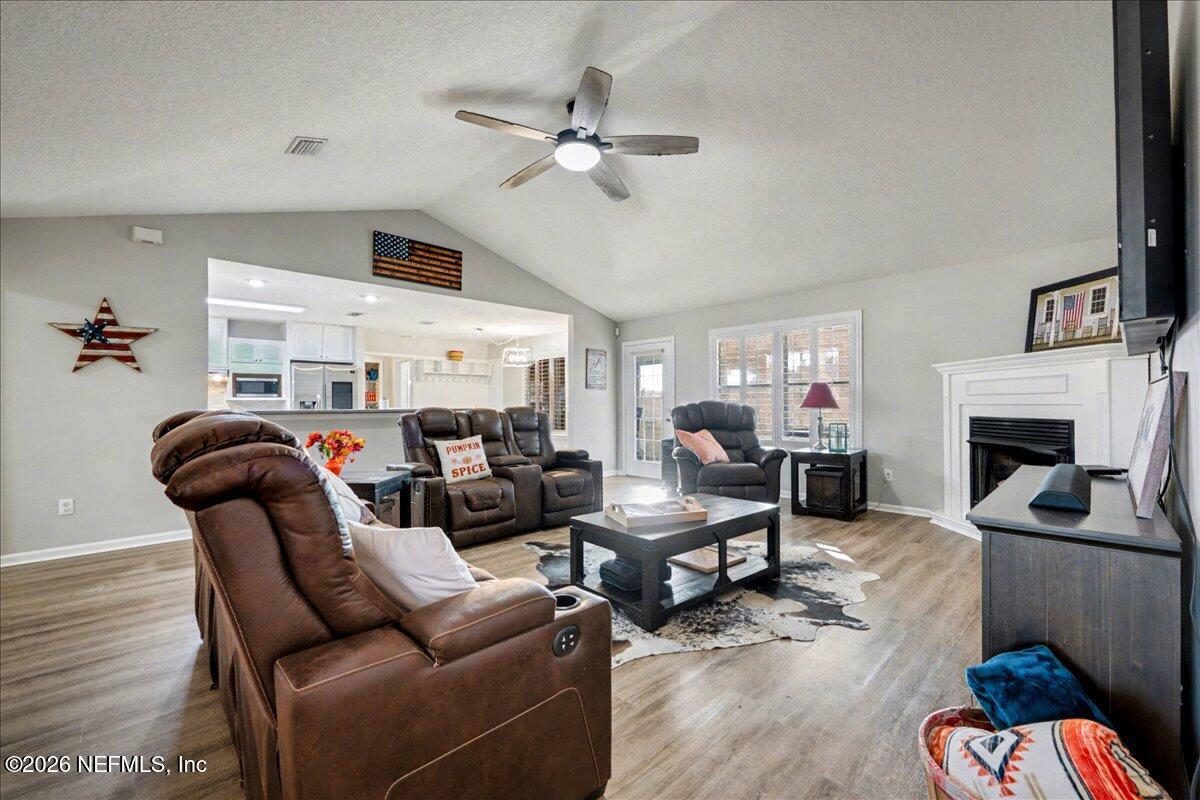 371298 Kings Ferry Road Hilliard, FL 32046 - Photo 18 of 38 24-JAXREP_371298_Kings_Ferry_Rd_Hilliard