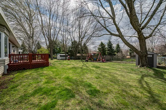 $3,200 | 1306 Canyon Run Road, Naperville, IL 60565