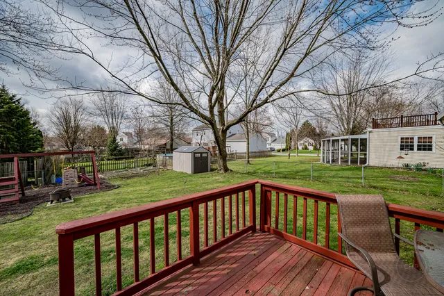 $3,200 | 1306 Canyon Run Road, Naperville, IL 60565