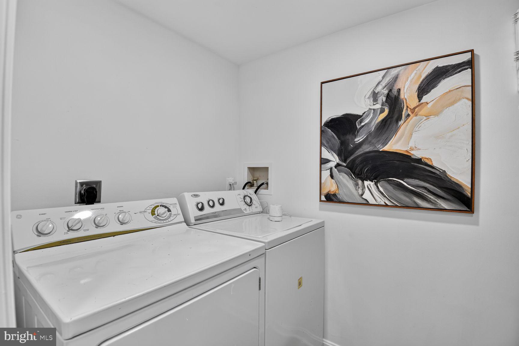 1732 Ascot Way, Unit 1732A Reston, VA 20190 - Photo 21 of 37 Laundry room