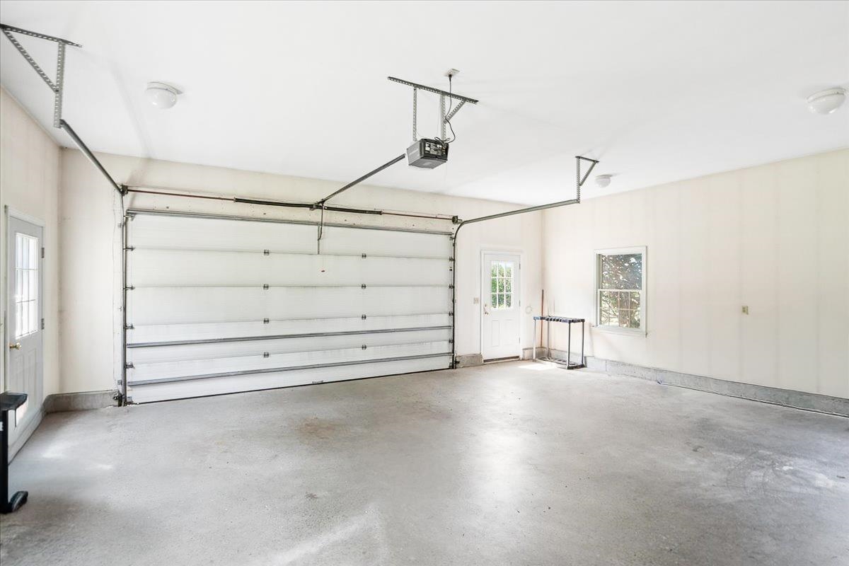 106 Gorham Pond Road Goffstown, NH 03045 - Photo 42 of 60
