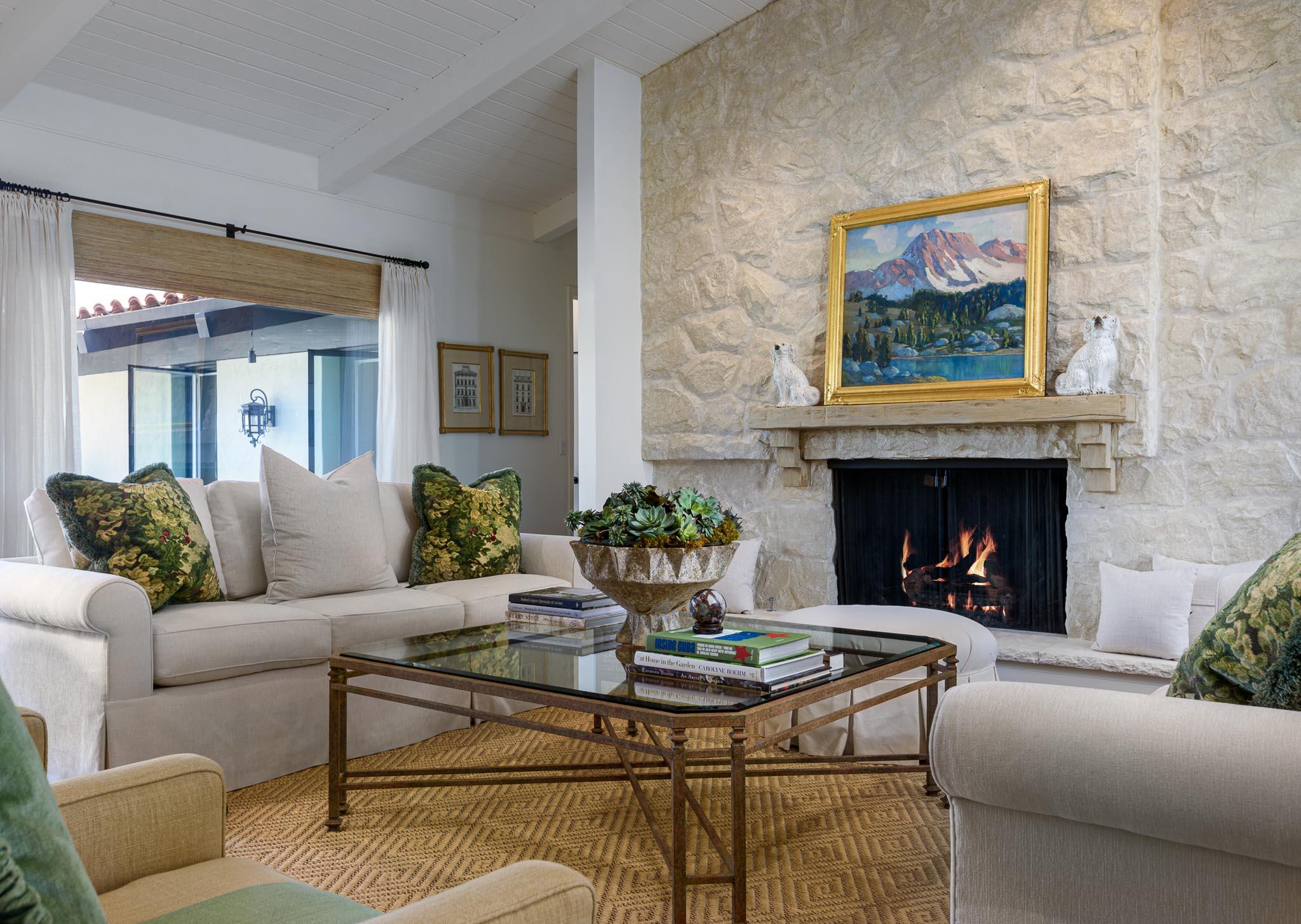 141 Coronada Circle Santa Barbara, CA 93108 - Photo 9 of 23 LivingRoomCloser