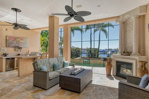 $2,350,000 | 1007 3rd Street East, Palmetto, FL 34221