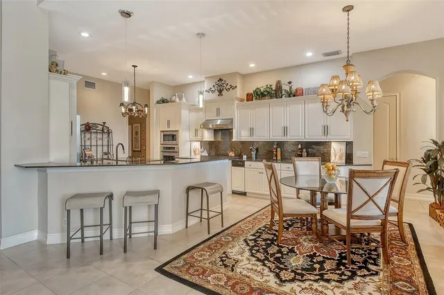 $2,350,000 | 1007 3rd Street East, Palmetto, FL 34221