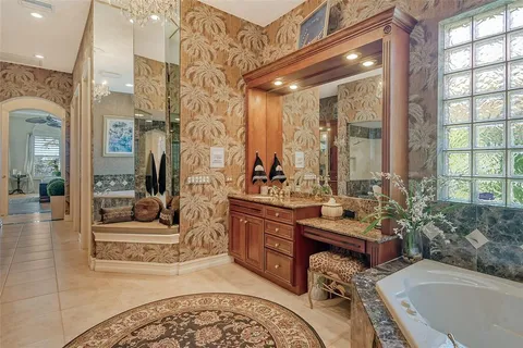 $2,350,000 | 1007 3rd Street East, Palmetto, FL 34221