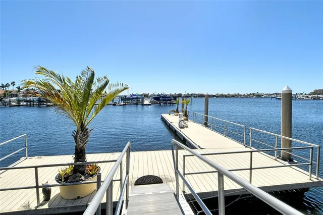 $2,350,000 | 1007 3rd Street East, Palmetto, FL 34221