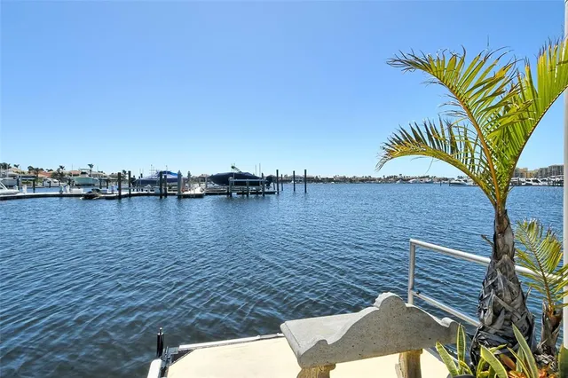 $2,350,000 | 1007 3rd Street East, Palmetto, FL 34221