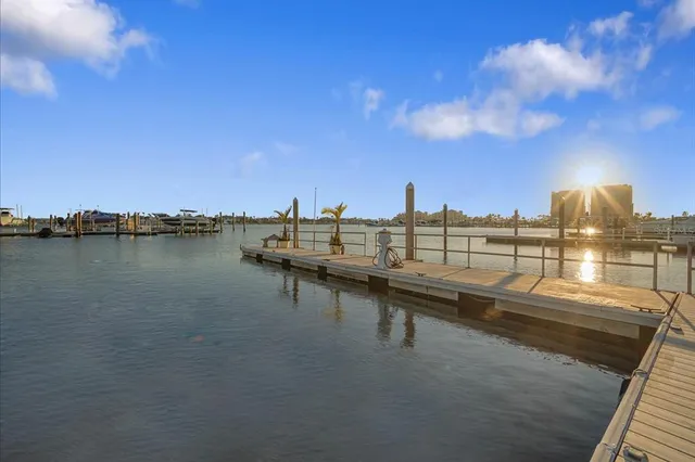 $2,350,000 | 1007 3rd Street East, Palmetto, FL 34221