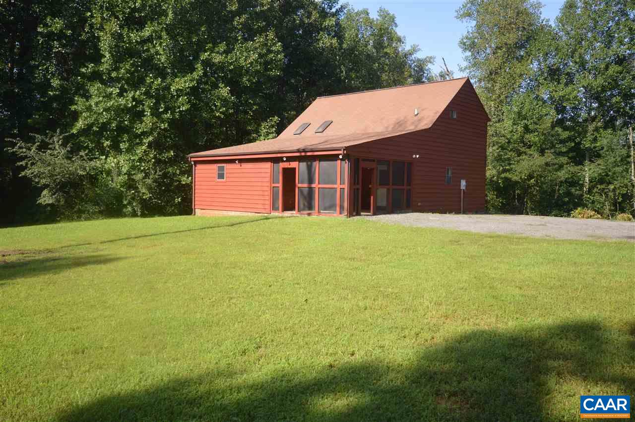 95 Westview Road Ruckersville, VA 22968 - Photo 30 of 42 a front view of house with yard and trees