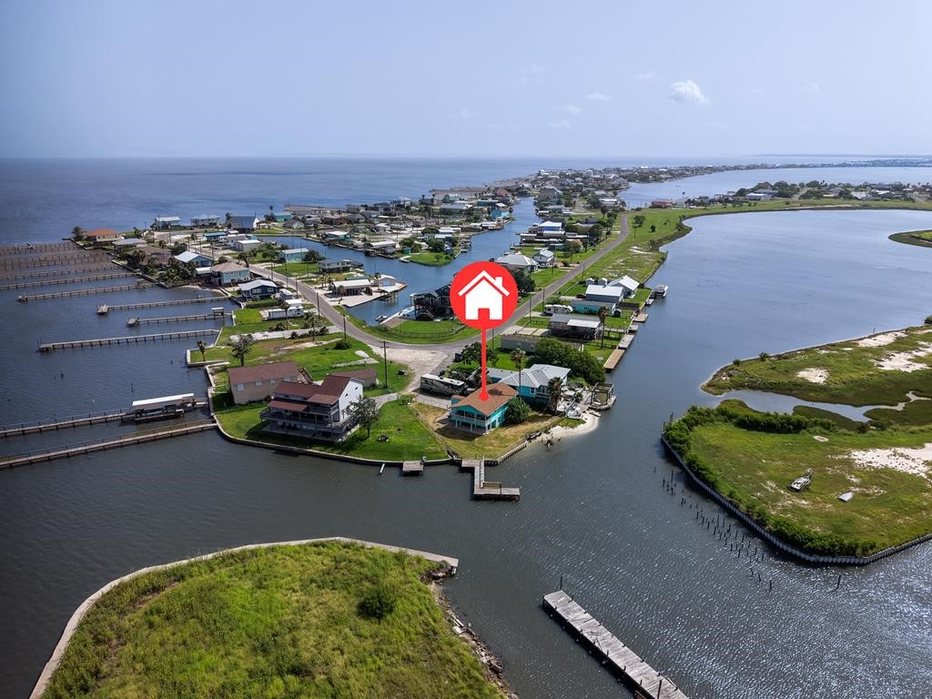 554 Copano Cove Road Rockport, TX 78382 - Photo 38 of 40