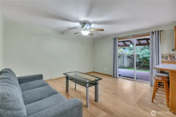 $565,000 | 565 Bell Court Southeast, Tumwater, WA 98501