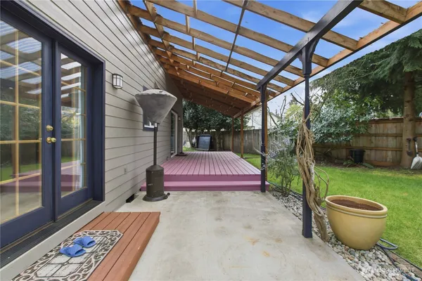 $565,000 | 565 Bell Court Southeast, Tumwater, WA 98501
