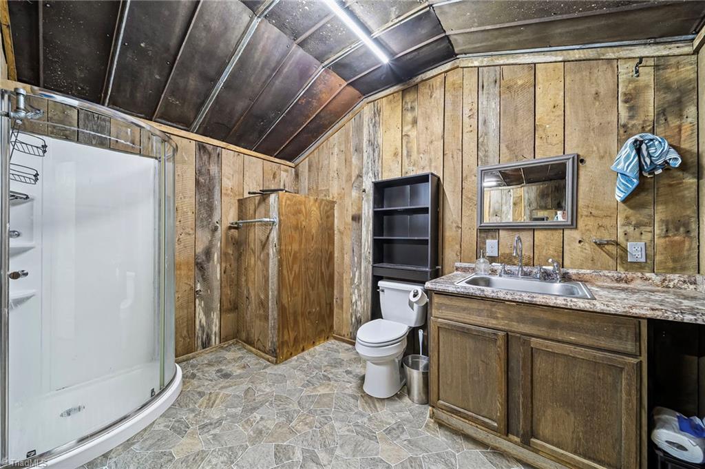 420 Settle Road Ronda, NC 28670 - Photo 19 of 31 Gallery Image 19