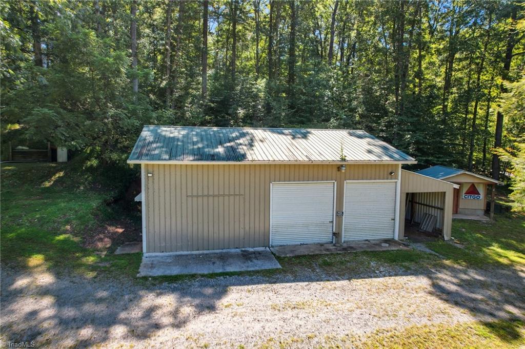420 Settle Road Ronda, NC 28670 - Photo 26 of 31 Gallery Image 26
