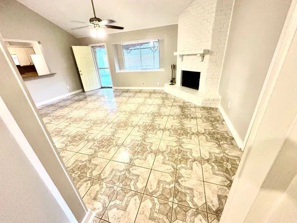 $1,799 | 7238 Woodfern Drive, Houston, TX 77040