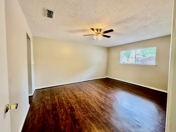 $1,799 | 7238 Woodfern Drive, Houston, TX 77040