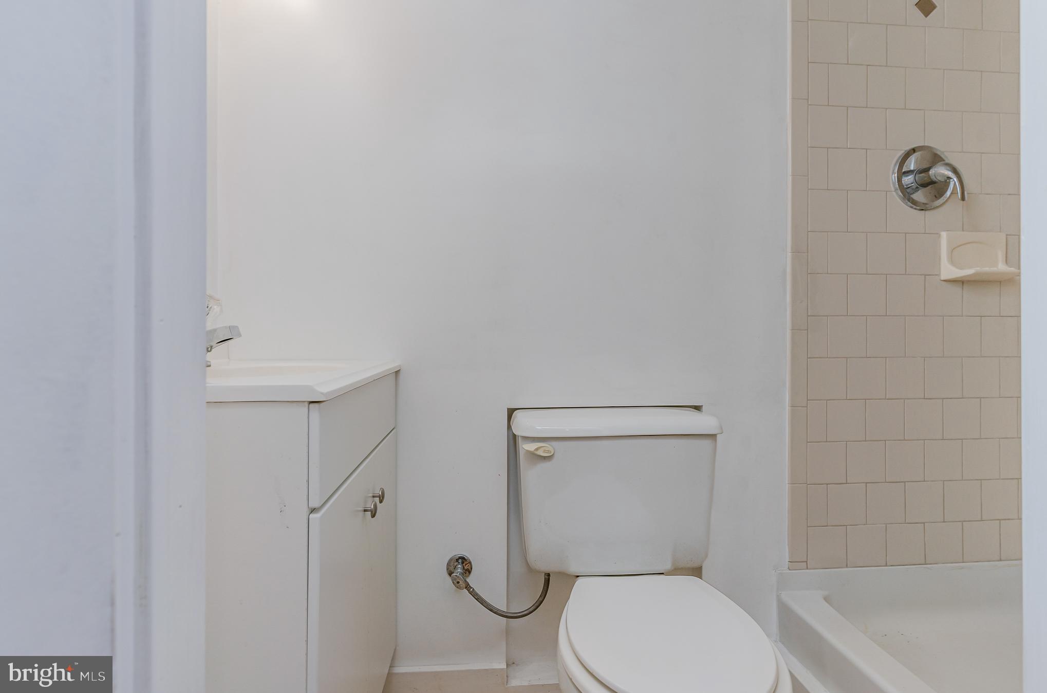 12526 Harford Road Hydes, MD 21082 - Photo 21 of 30 2nd Full Bath