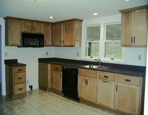 232 Spiker Road Cabot, PA 16023 - Photo 3 of 4