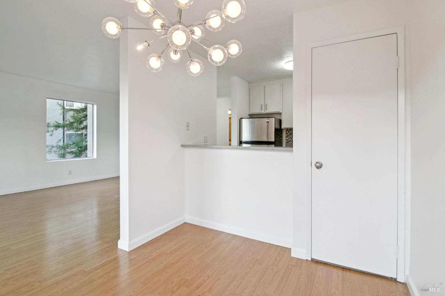 81 Anchorage Road Sausalito, CA 94965 - Photo 9 of 24